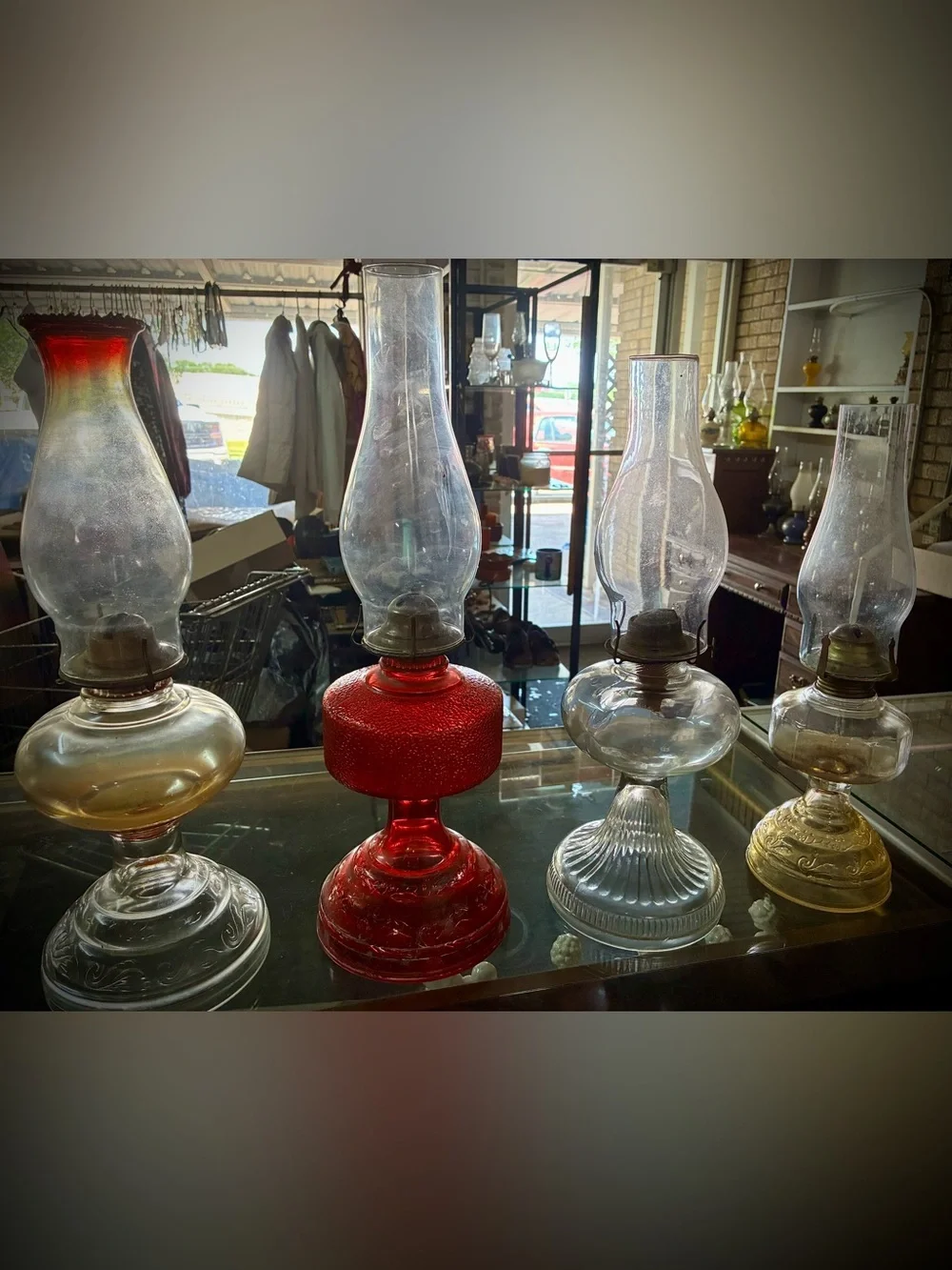 Vintage Hurricane Oil Lamps - A Lot Of 4 - Picture 2 of 7